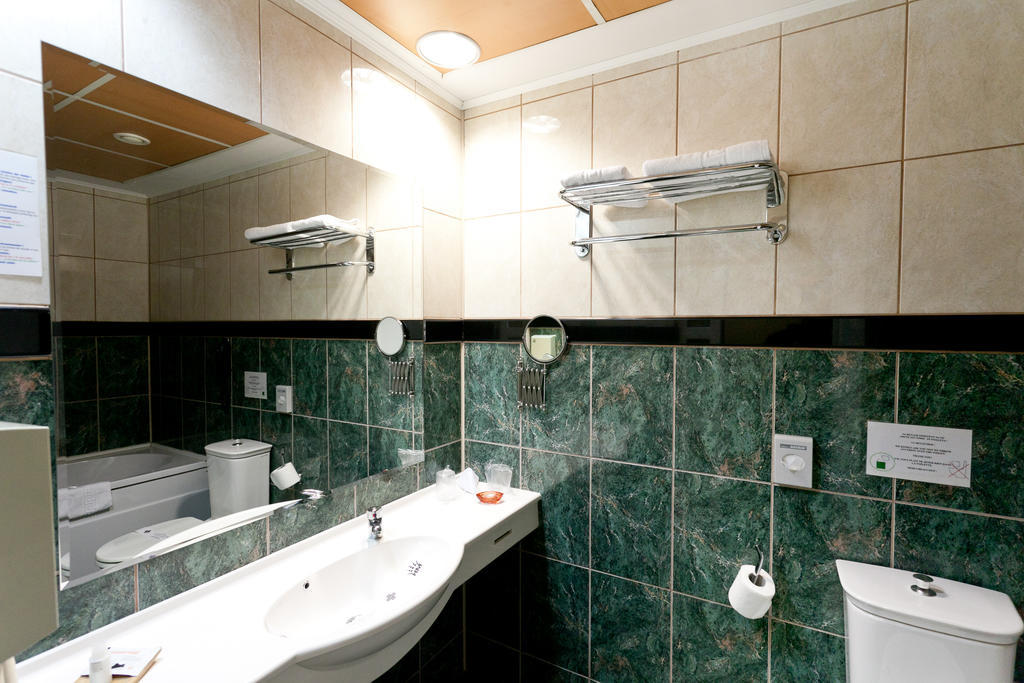 Hotel Dacia Rrt Bucareste Quarto foto